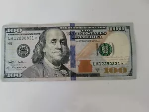 Star Note $100 Bill United States Federal Reserve Currency Series 2009 A - Picture 1 of 4