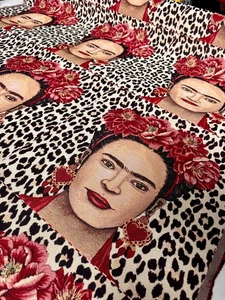 Cojín Floral Frida Kahlo Panel Tela Arte Mexicano Tapiz Leopardo 47cm x 47cm - Imagen 1 de 5
