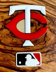 3D Bumper - Twins Baseball for a Full Size Batting Helmet - Picture 1 of 2