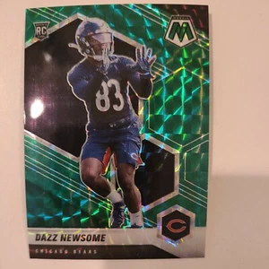 2021 Panini Mosaic Football Green Prizm Dazz Newsome #396 ROOKIE Bears - Picture 1 of 2