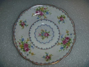 Vintage Royal Albert Petit Point China Saucer  Made in England - Picture 1 of 4