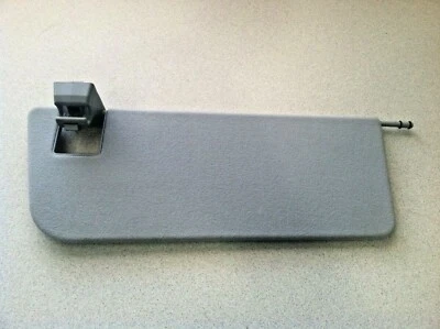 2002-2009 MERCEDES-BENZ E320 E350 E500 W211 ~ RIGHT DOUBLE SUN VISOR COVER - Image 1 of 3