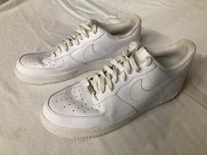 Nike Air Force 1 '07 Low Triple White Men's Sneakers Size 15 CW2288-111 - Picture 1 of 11