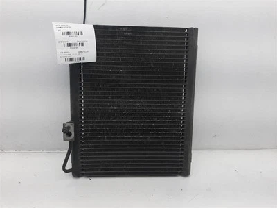 Condensador de aire acondicionado 03-09 Dodge Ram 2500 05072993AB Foto 1 de 4