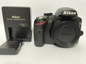 Nikon D3200 24.2 MP Digital SLR Camera w/ Charger Battery From Japan - Picture 1 of 12