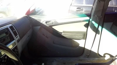 4 RUNNER  2004 Front Door Trim Panel 31001871 - Image 1 of 4