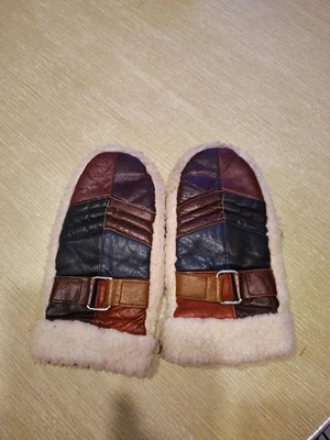 罕见复古图案牛皮手套衬里懒人鞋  — 第 1/4 张图片