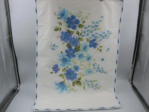 Juego de 2 fundas de almohada Springmaid vintage azul floral ganchillo muselina algodón - Imagen 1 de 11