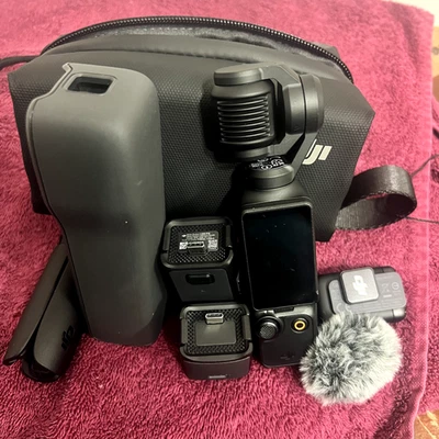 DJI Osmo Pocket 3 Creator Combo • Cámara estabilizada 4K • Como nueva + Acceso Foto 1 de 3