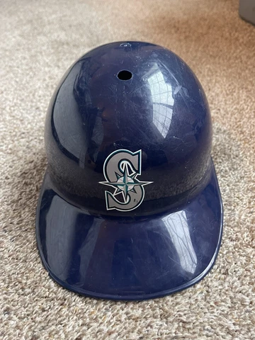Seattle Mariners Souvenir Batting Helmet. Wearable. One Size Fits All.  Dreyers Cover
