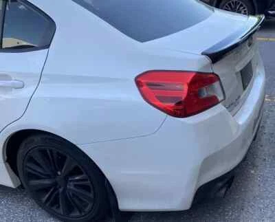 Alerón de maletero estilo D2 apto para Subaru WRX/STI 2015-2019 (fibra de carbono) Foto 1 de 4