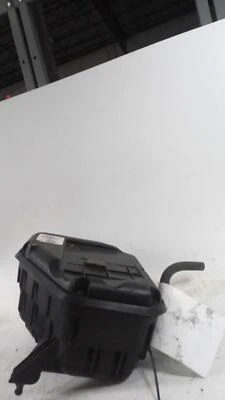 Jeep Compass 2016 conjunto de filtro de aire OEM 05145595AA 63.000 millas usado Foto 1 de 3