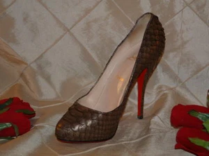 LOUBOUTIN DUSTY BRONZE "FETICHA 120" PYTHON PUMP SZ 39 **SHINY RED RESOLE** EUC+ - Picture 1 of 7