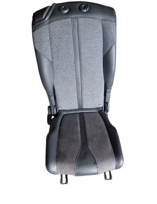 OEM PEUGEOT 3008 2021 SEGUNDA FILA ASIENTO DERECHO Foto 1 de 4