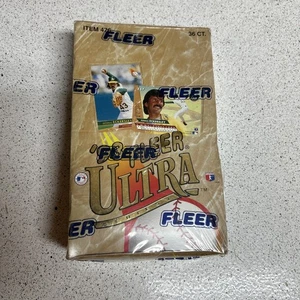 1993 FLEER ULTRA SERIES 1 BASEBALL BOOSTER BOX VINTAGE OVP SEALED - Picture 1 of 5