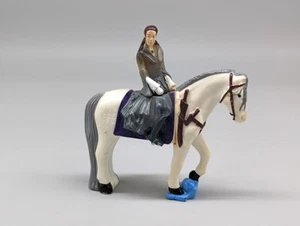 Figura de acción PVC El Señor de los Anillos Arwen y Asfaloth PNL Inc - Imagen 1 de 8
