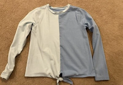 Camisa de manga larga de dos tonos talla mediana Vineyard Vines para niñas. Atado al frente usado en excelente estado Foto 1 de 4