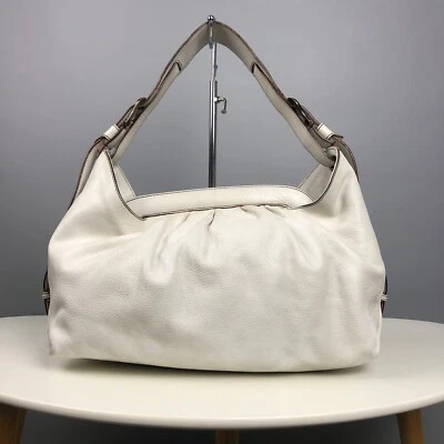FENDI сумка hobo доктор кожи белый 8BR579 - Изображение 1 из 4