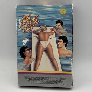 Hot Resort 1985 Beta MGM/UA Box Tape Comedy Cannon Bronson Pinchot Rental Copy - Picture 1 of 5