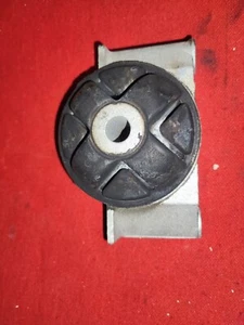 Supporto Motore/Cambio Originale Audi 80/90 893399151F - Foto 1 di 3