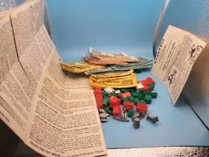 Original Vintage 1960s Monopoly Game Pieces, Instructions,and Bills,look At Pics - Picture 1 of 5
