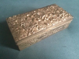 Vintage Japanese silver antimony trinket / cigarette box with chrysanthemums - Picture 1 of 8