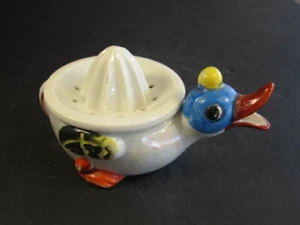 VTG Retro Made In Japan Ceramic Duck Shaped Child's Juice Reamer Set - Picture 1 of 6