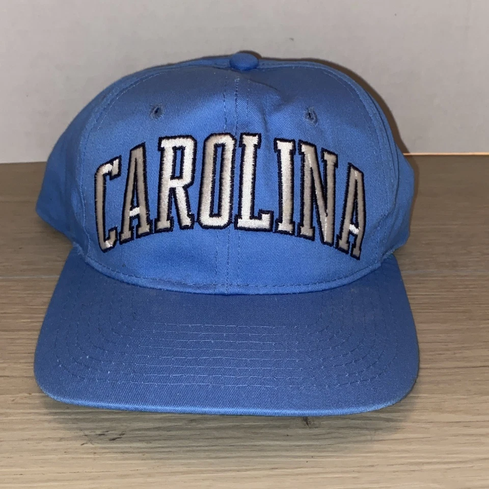 Boné vintage Carolina do Norte salto alcatrão Snap Back NCAA basquete iniciante anos 90 - Imagem 1 de 4