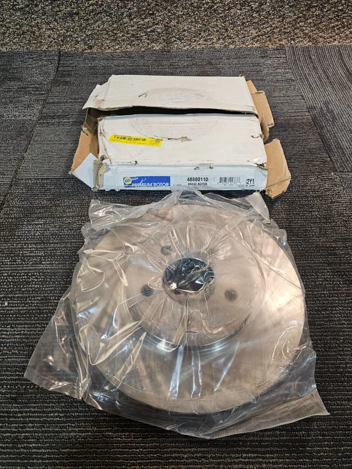 Rotor de freno NAPA Premium para Ford Mercury Grand Marquis 2003-2011 48880110 Foto 1 de 4