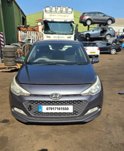HYUNDAI I20 MK2 2015 5 PUERTAS HB LADO CERCANO PASAJERO LUZ TRASERA LUZ TRASERA EXTERIOR - Imagen 1 de 4