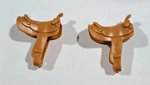 PLAYMOBIL 2X SILLA PARA CABALLOS TERCERA GENERACION - 25/6/21 - Picture 1 of 1