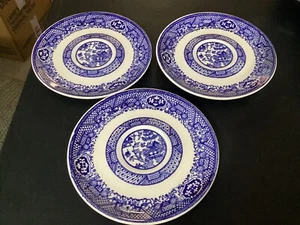 (4) Unbranded Blue Willow 6" China Flat Style Saucers - Picture 1 of 8