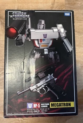 TAKARA TOMY Transformers Masterpiece MP-05 Megatron Action Figure Authentic - Image 1 of 3