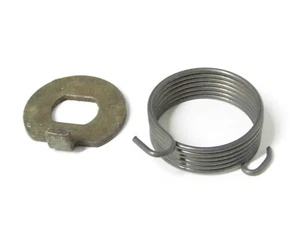  Triumph Tiger Cub T1162 T1163 Kickstart Spindle Return Spring And Plate  - Picture 1 of 4