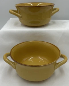 2 WILLIAMS SONOMA FARMHOUSE CEREAL OR SOUP BOWLS 6" x 3" deep w Handles Portugal - Picture 1 of 8