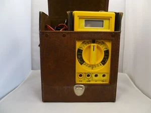 Beckman Industrial HD110T Digital Multimeter TP-255 temperature probe leads case - Picture 1 of 8