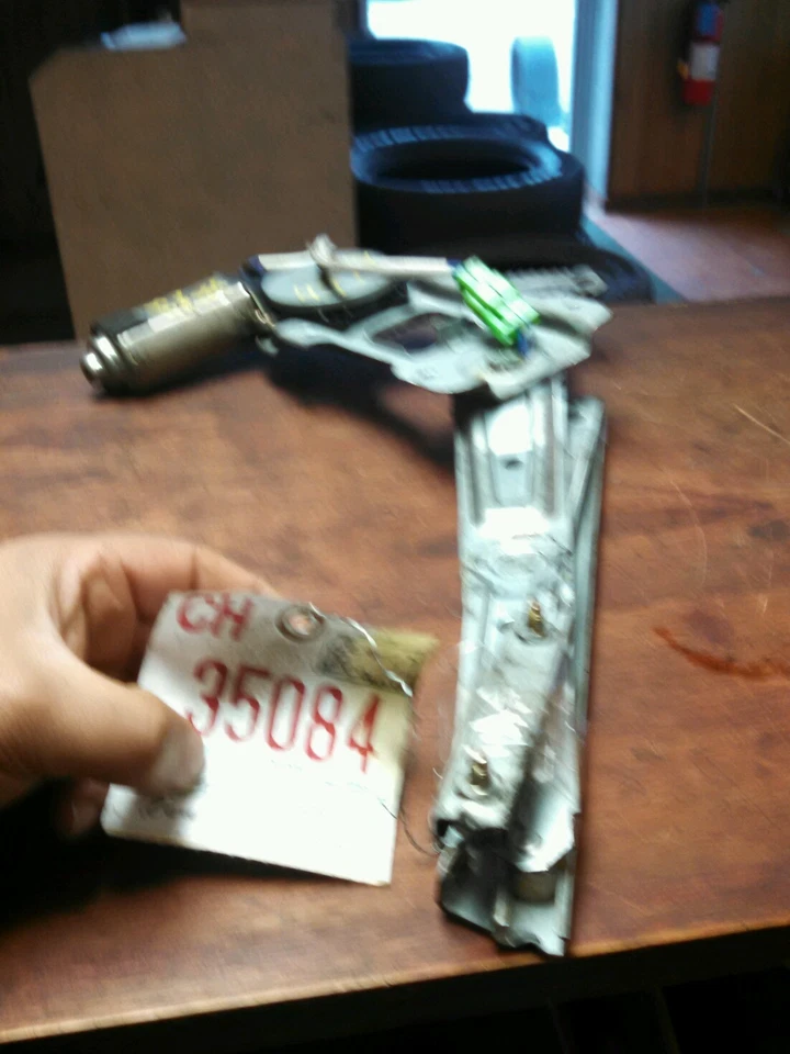 2000 2001 2002 2003 2004 SUBARU LEGACY OUTBACK regulador de ventana con motor trasero izquierdo Foto 1 de 1