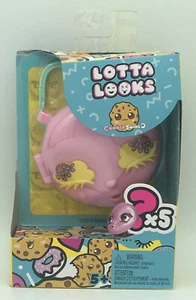 Lotta Looks Cookie Swirl Keychain Pink Face With 5x Mystery Items - New/Sealed - Picture 1 of 2