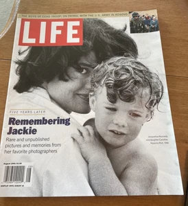 Life Magazin August 1999 Erinnerung an Jackie Kennedy  - Bild 1 von 2