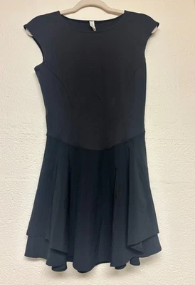 Vestido Lululemon Everlux Malla Espalda Negro Talla: 6 Foto 1 de 4