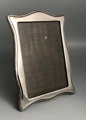 Large Victorian Silver Photograph Frame James Deakin Chester 1901 ALZX - Image 1 of 3