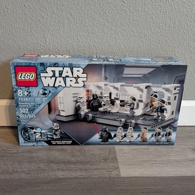LEGO Star Wars: Boarding the Tantive IV (75387) Brand New Sealed Arc Trooper - Image 1 of 4