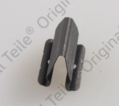 Genuine AUDI A3 S3 Sportback Lim. quattro Sportb. A6 Clip 4G0867276 - Image 1 of 2