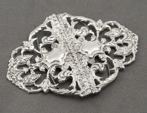 Hebilla de vestido/enfermeras 1974 vintage de plata esterlina con sello diseño barroco - Imagen 1 de 6