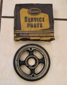 1949-1953 FORD MERCURY TRUCK Generator Drive End Plate 8BA-101039 50 51 52 - Picture 1 of 3