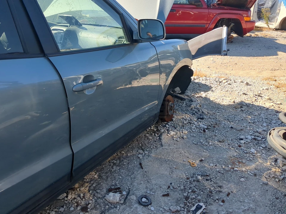 2007-2009 Hyundai Santa Fe Passenger Front Door Oem TJWVM - Image 1 of 3