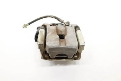 Pinza de freno de disco trasera izquierda Nissan Rogue 2021-2025 OEM Foto 1 de 4