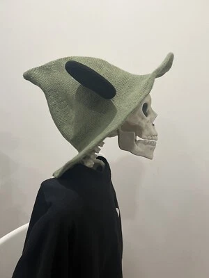 Sombrero de bruja adulto con orejas de ratón cosidas inspirado en Hocus Pocus Sanderson verde Foto 1 de 2