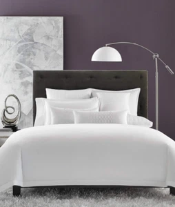 Hotel Collection 680 Thread Count Cotton Full/Queen Comforter White - Picture 1 of 6