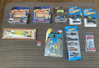 Corgi 1980's DC Comics Batmobile BMBV1 - Image 1 of 4